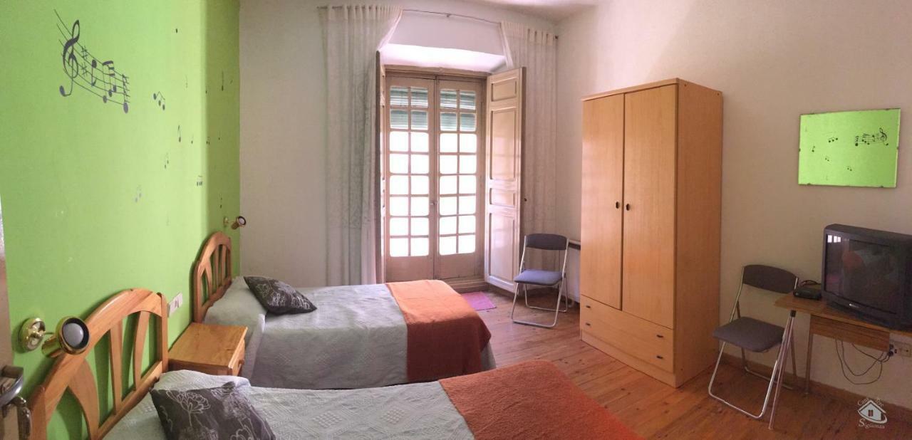 Casa Tere Apartment Сигуенца Екстериор снимка