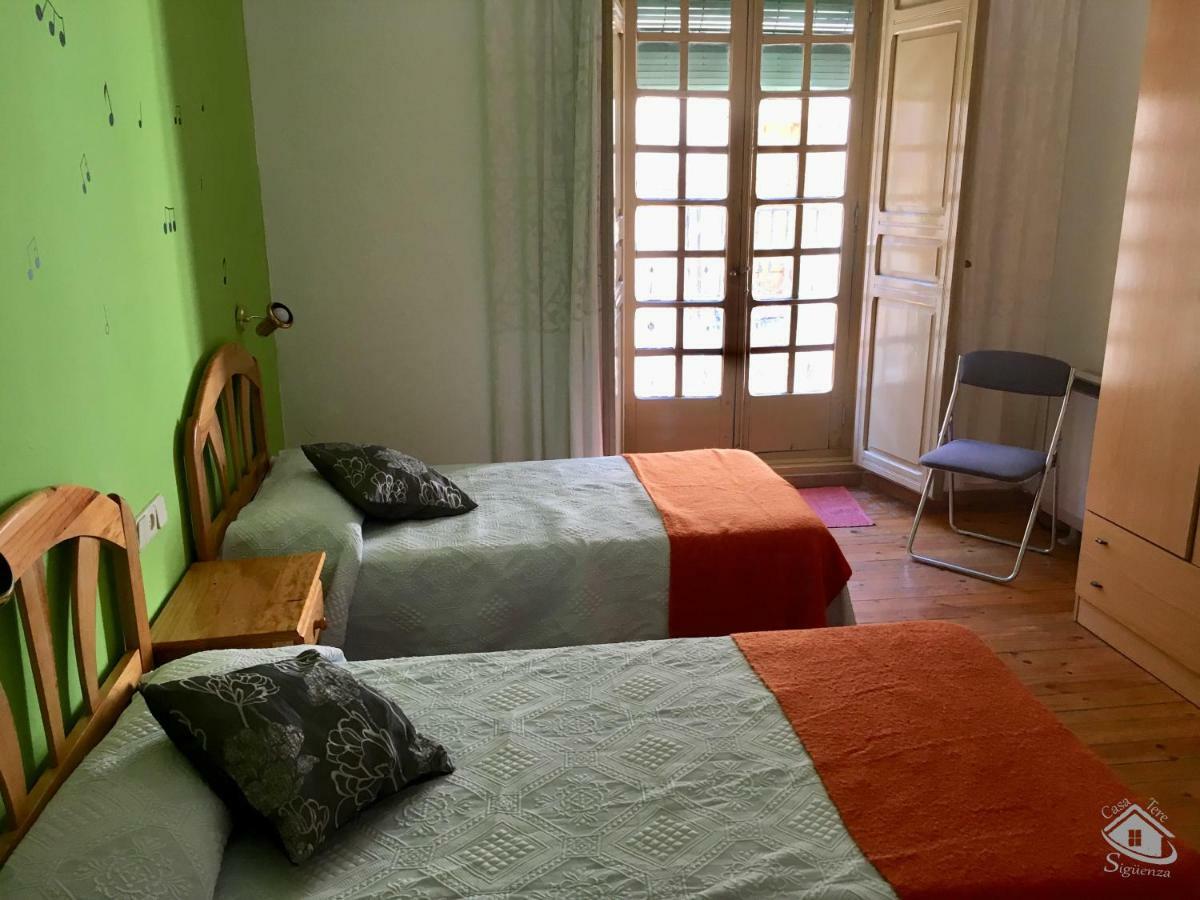 Casa Tere Apartment Сигуенца Екстериор снимка
